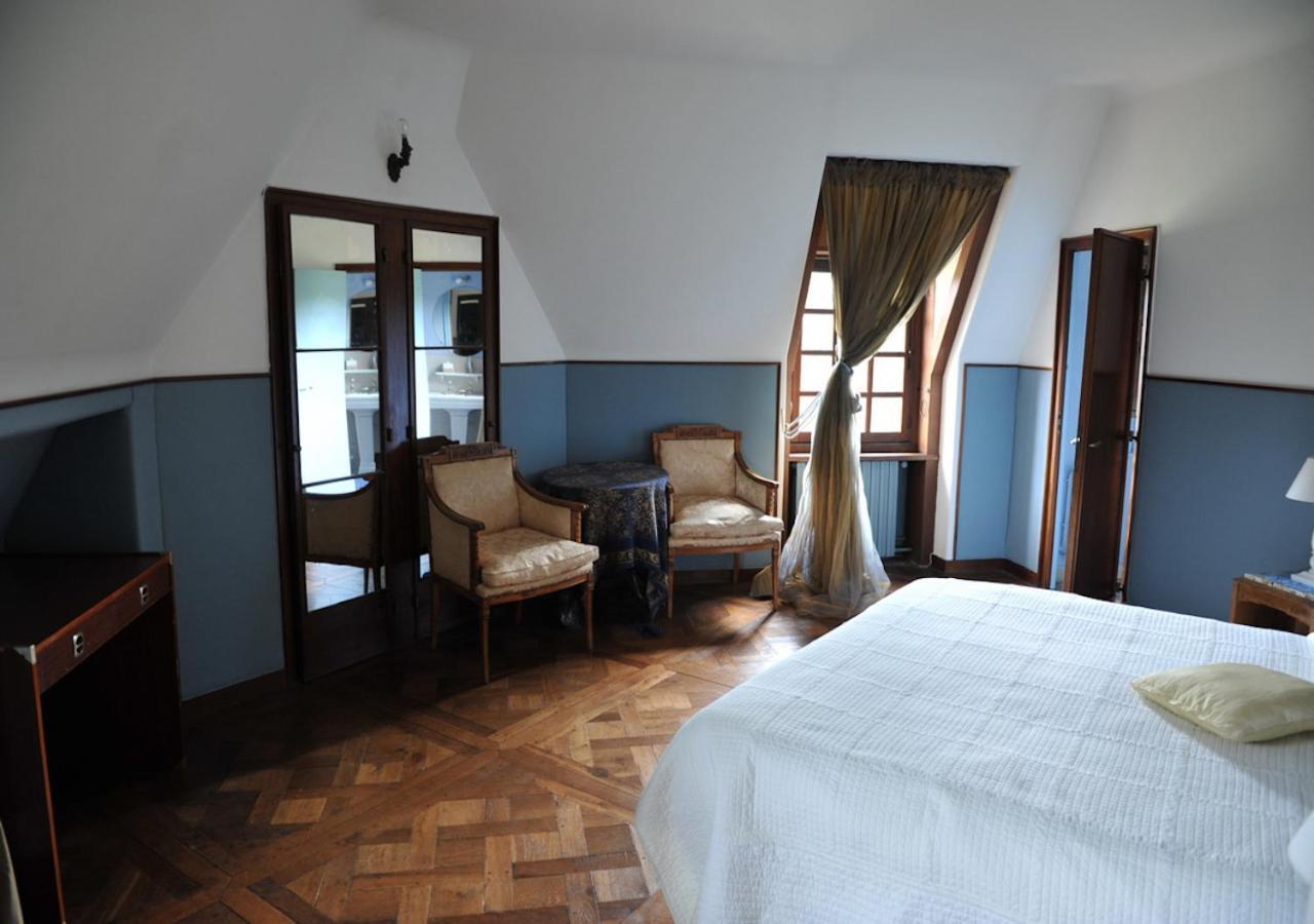 Bed and Breakfast Le Logis D'Arniere Saint Cyr-sous-Dourdan Exterior foto