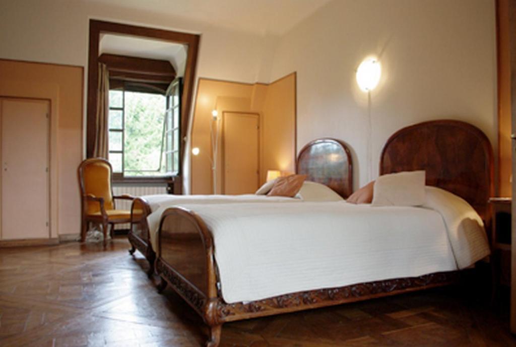 Bed and Breakfast Le Logis D'Arniere Saint Cyr-sous-Dourdan Zimmer foto